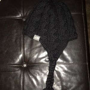 Women’s North Face beanie